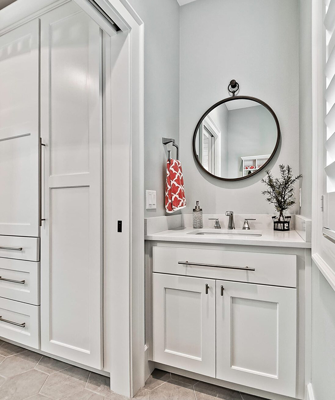 Bathroom Cabinets Maximises Storage and Style.Typically mounted on walls or placed beneath sinks, these cabinets come in various sizes, styles, and materials to suit diverse preferences and spatial requirements.